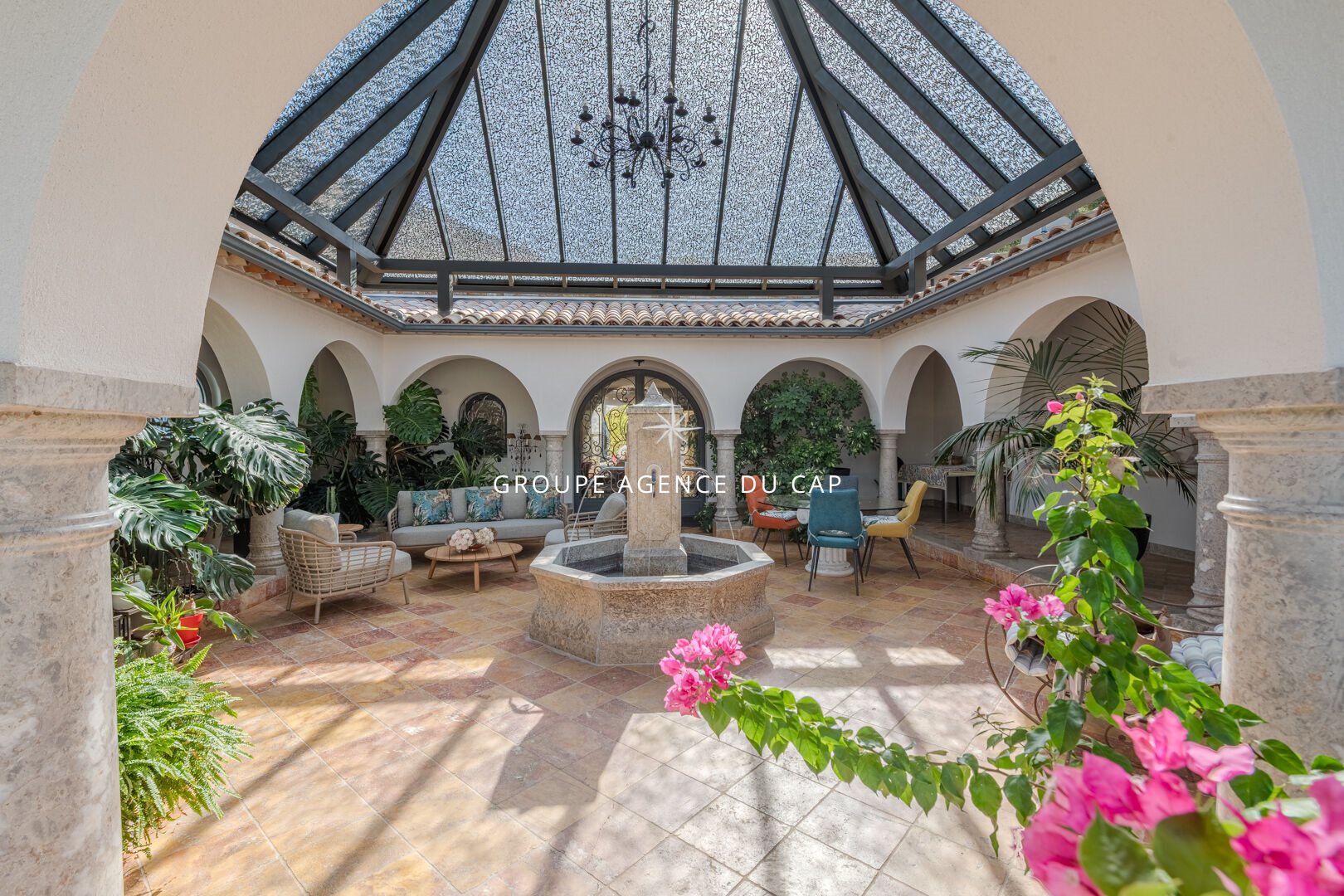 Maison à vendre, 270m², Fréjus