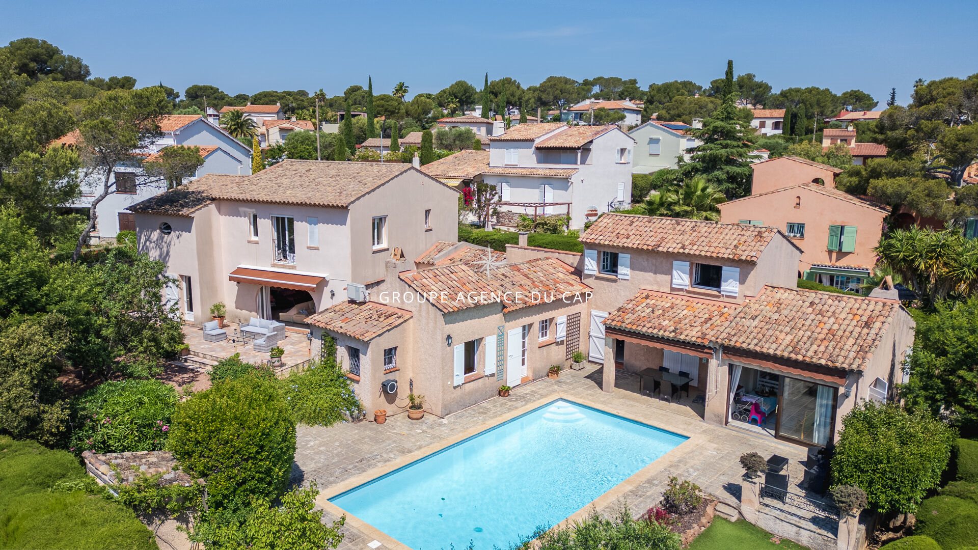 Maison à vendre, 300m², Saint-Raphaël