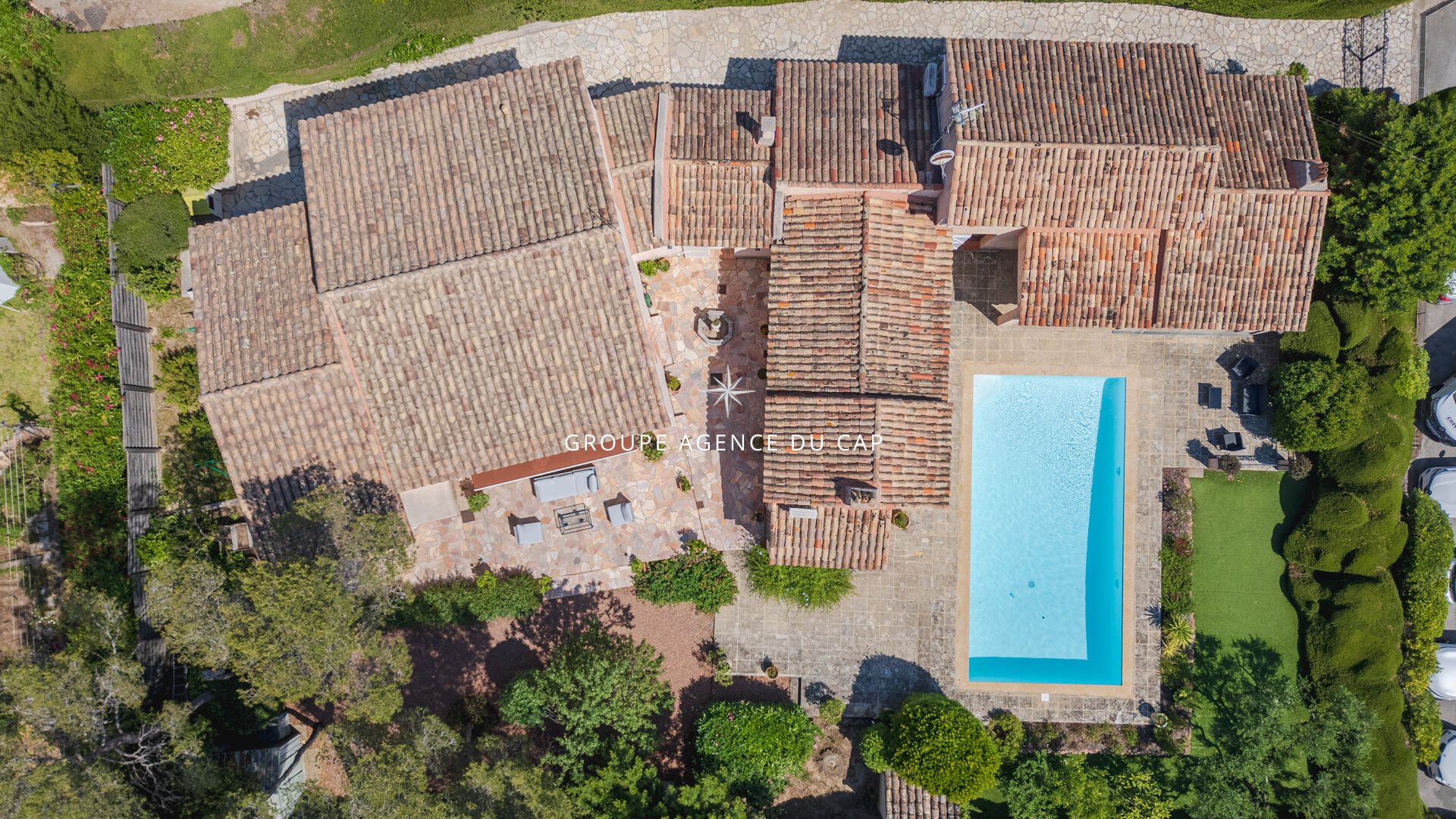 Maison à vendre, 300m², Saint-Raphaël