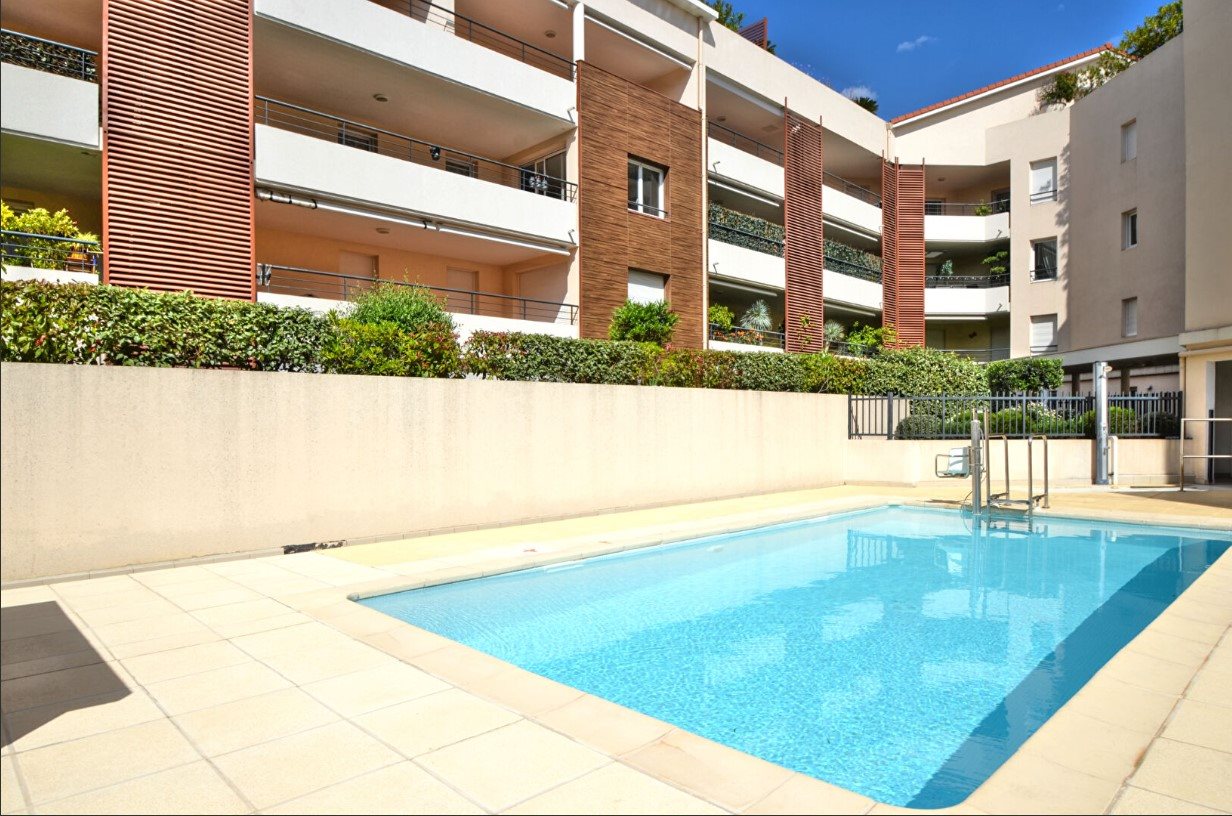Appartement à vendre, 75m², Saint-Raphaël