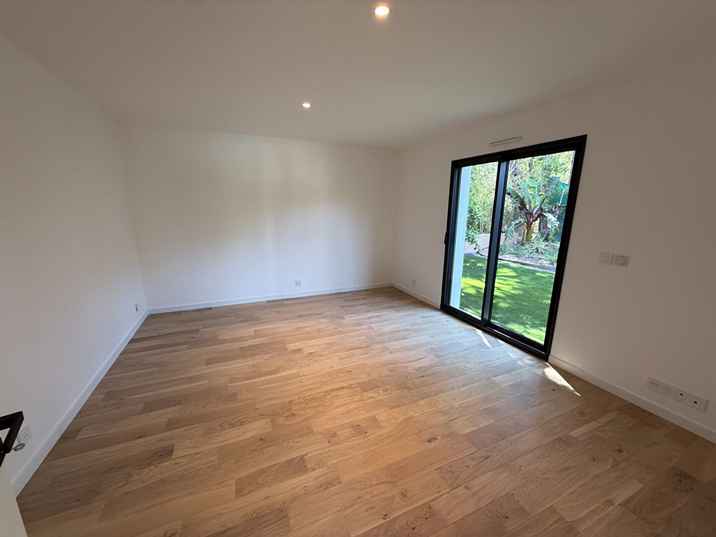 Maison à vendre, 180m², Roquebrune-sur-Argens