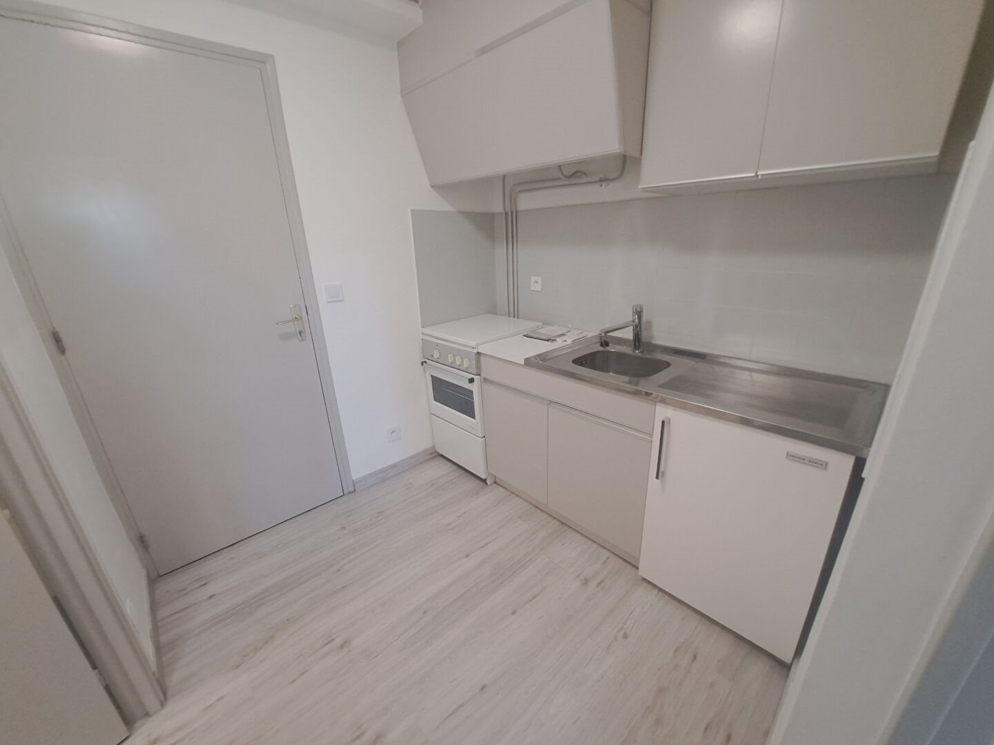 Appartement à louer, 25m², Villeneuve-lès-Avignon