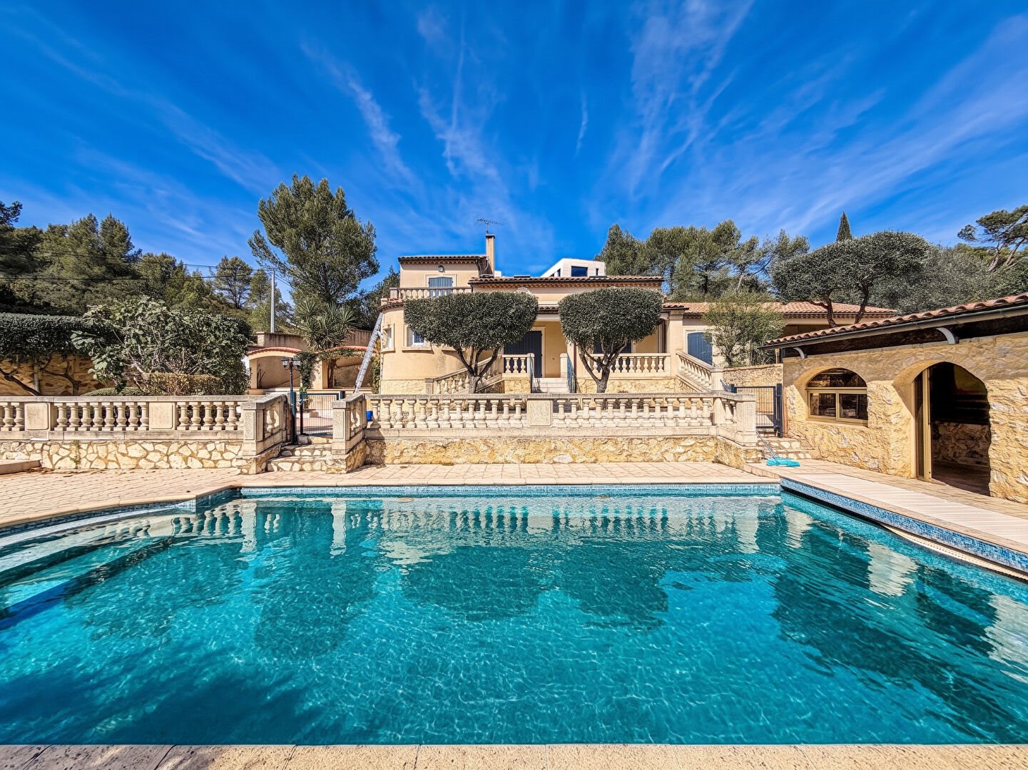Maison à louer, 142m², Villeneuve-lès-Avignon