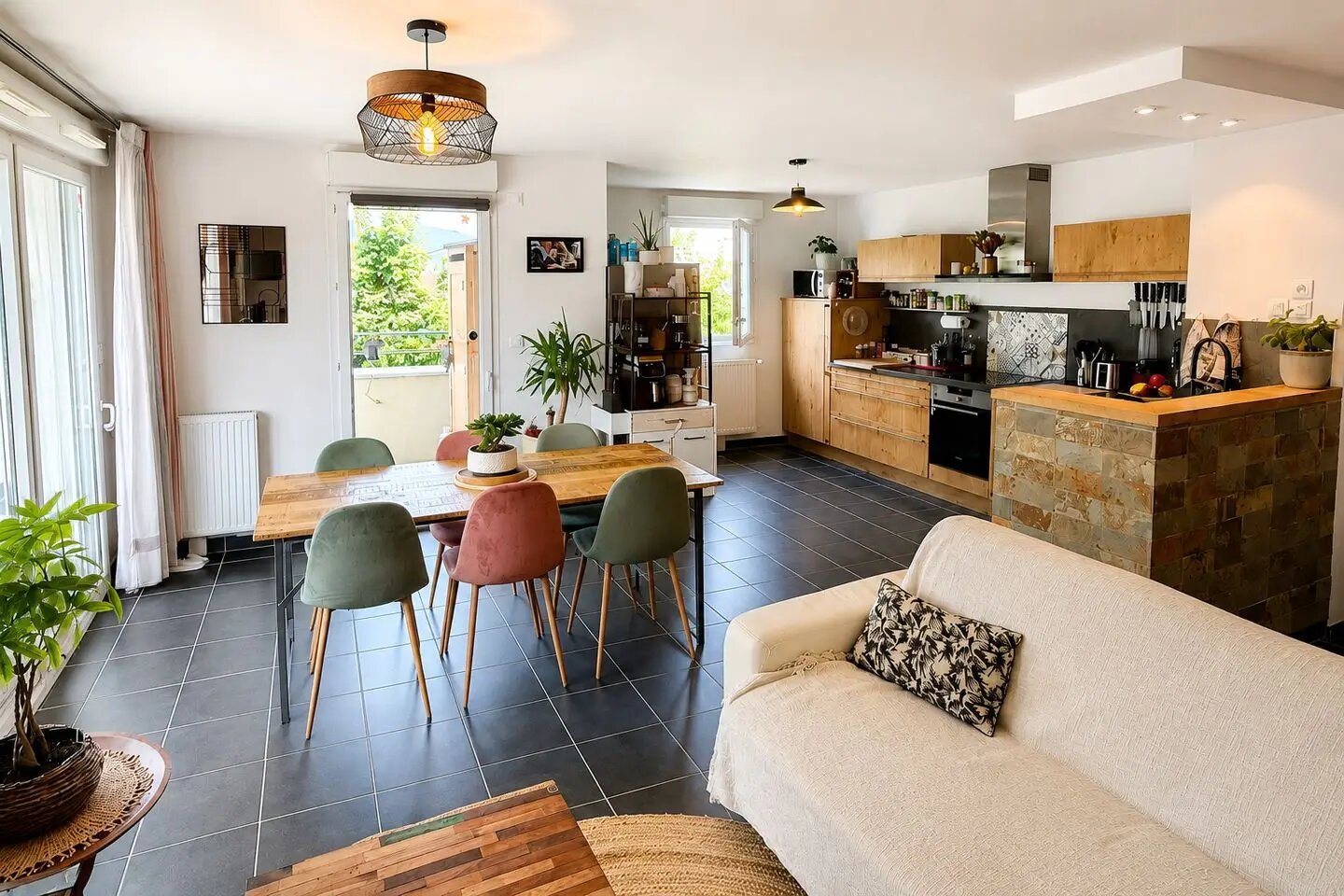 Appartement à vendre, 69m², Saint-Genis-Pouilly