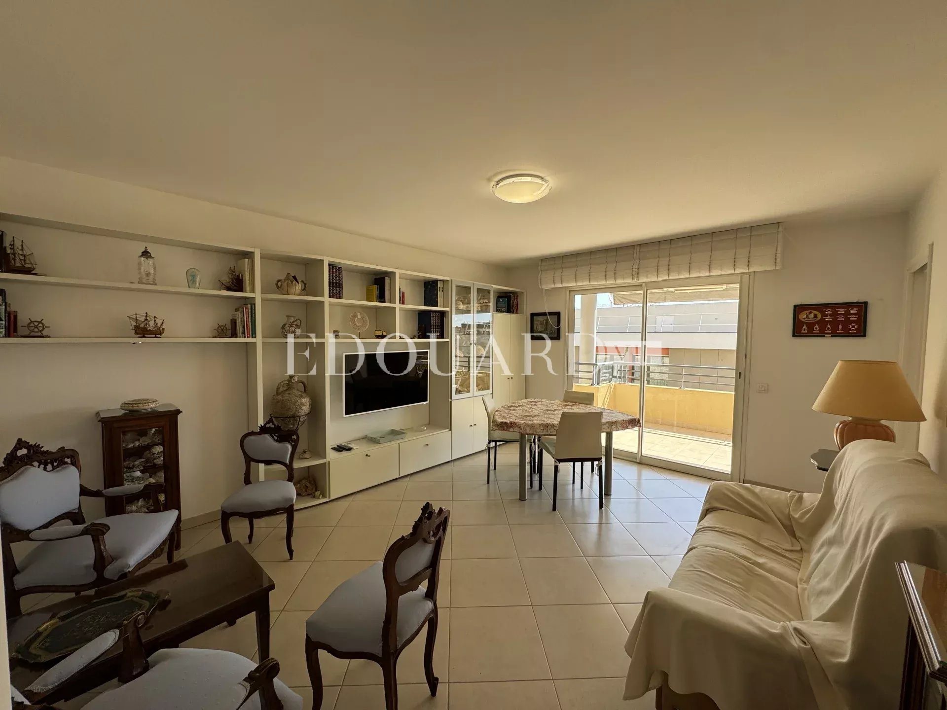 Appartement à louer, 65m², Roquebrune-Cap-Martin