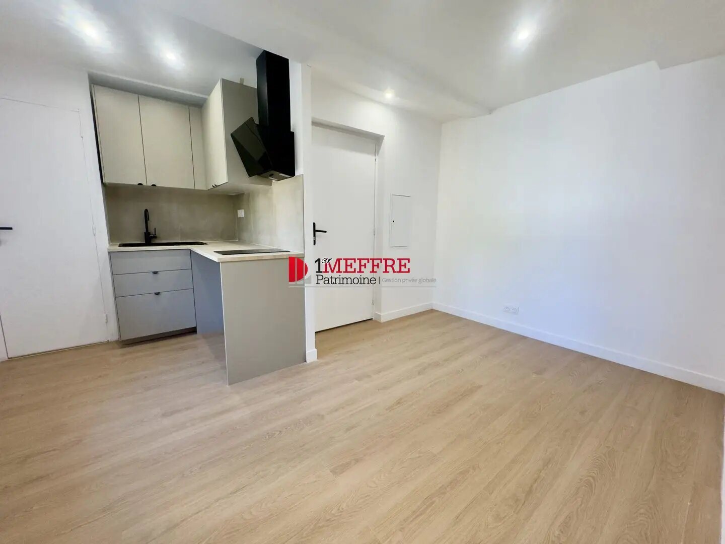 Appartement à louer, 24m², Aubagne