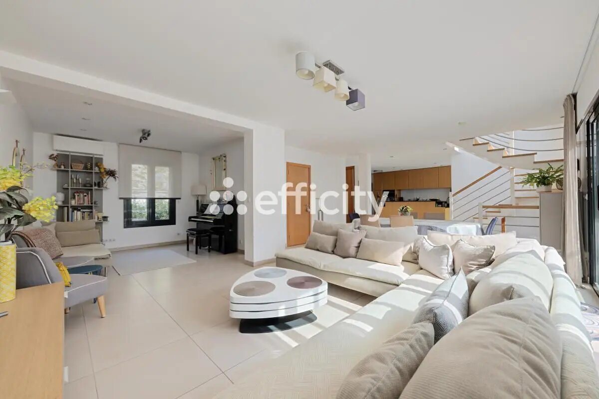 Maison à vendre, 230m², Saint-Maur-des-Fossés