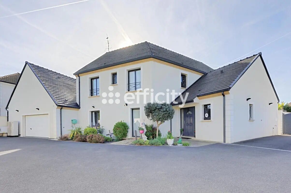 Maison à vendre, 300m², La Queue-en-Brie