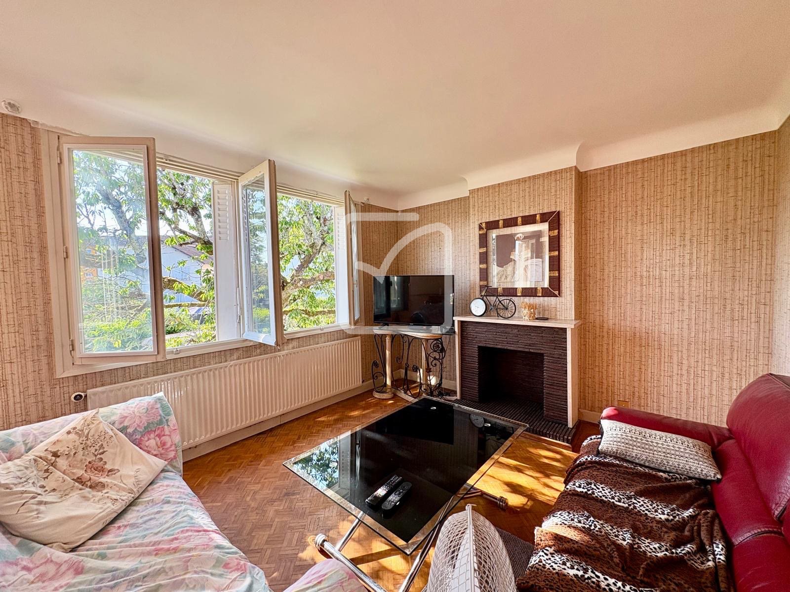 Maison à vendre, 67m², Terrasson-Lavilledieu