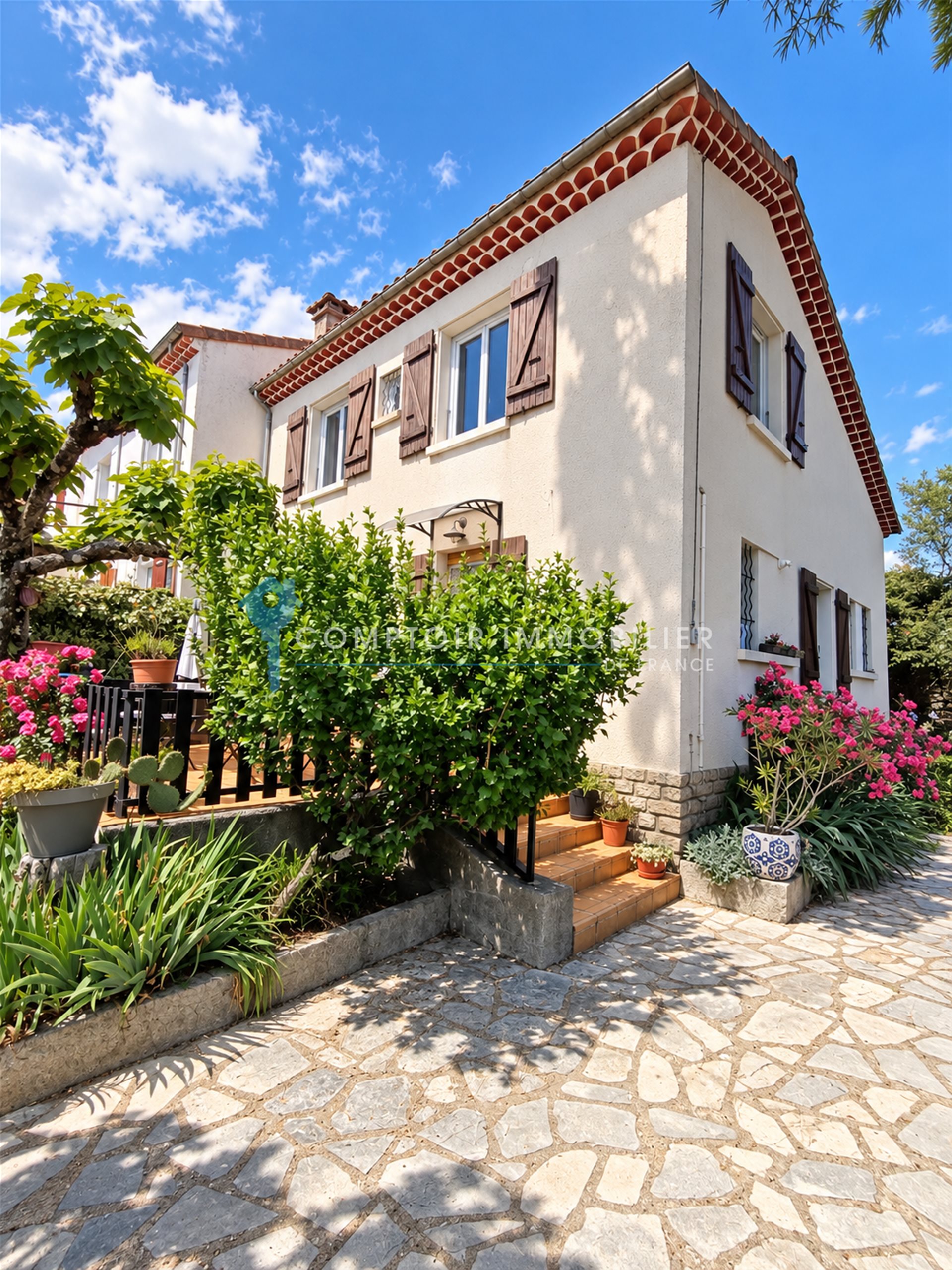Maison à vendre, 99m², Aubenas