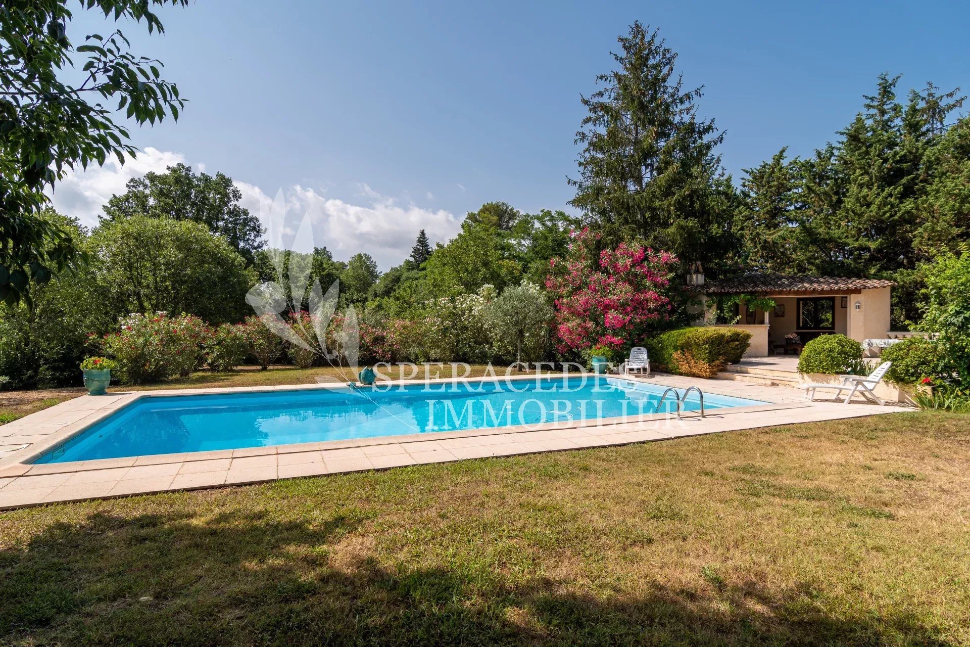 Maison à vendre, 260m², Grasse