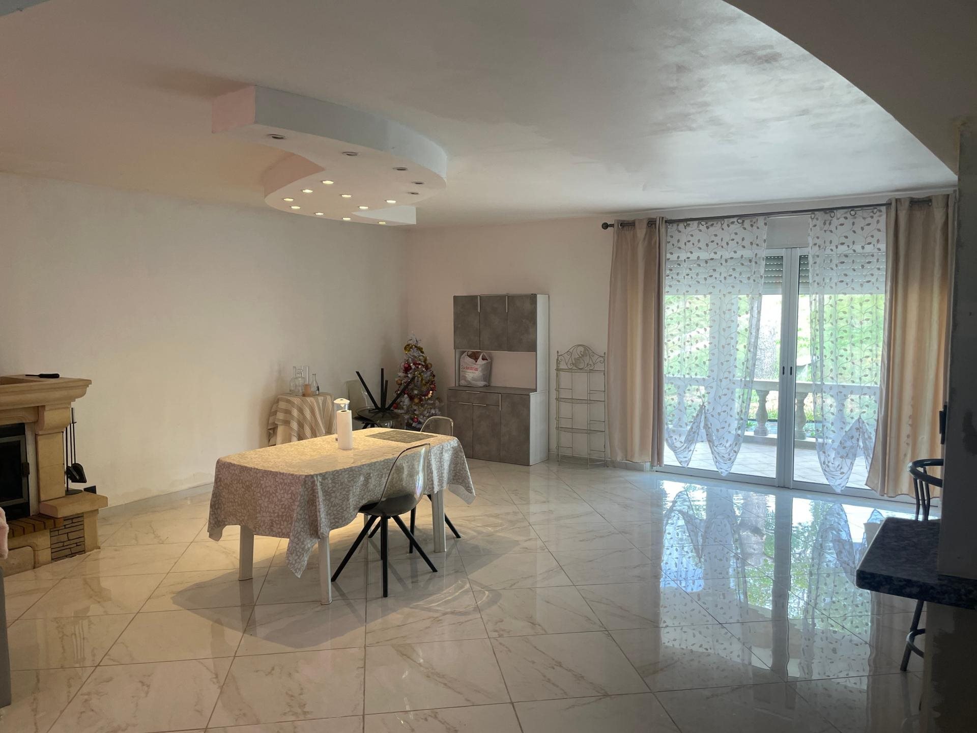 Maison à vendre, 151m², Roquecourbe