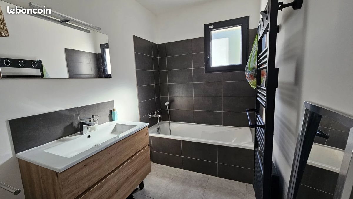 Maison à vendre, 85m², Domazan