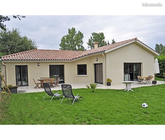 Maison à vendre, 90m², Vailhauquès