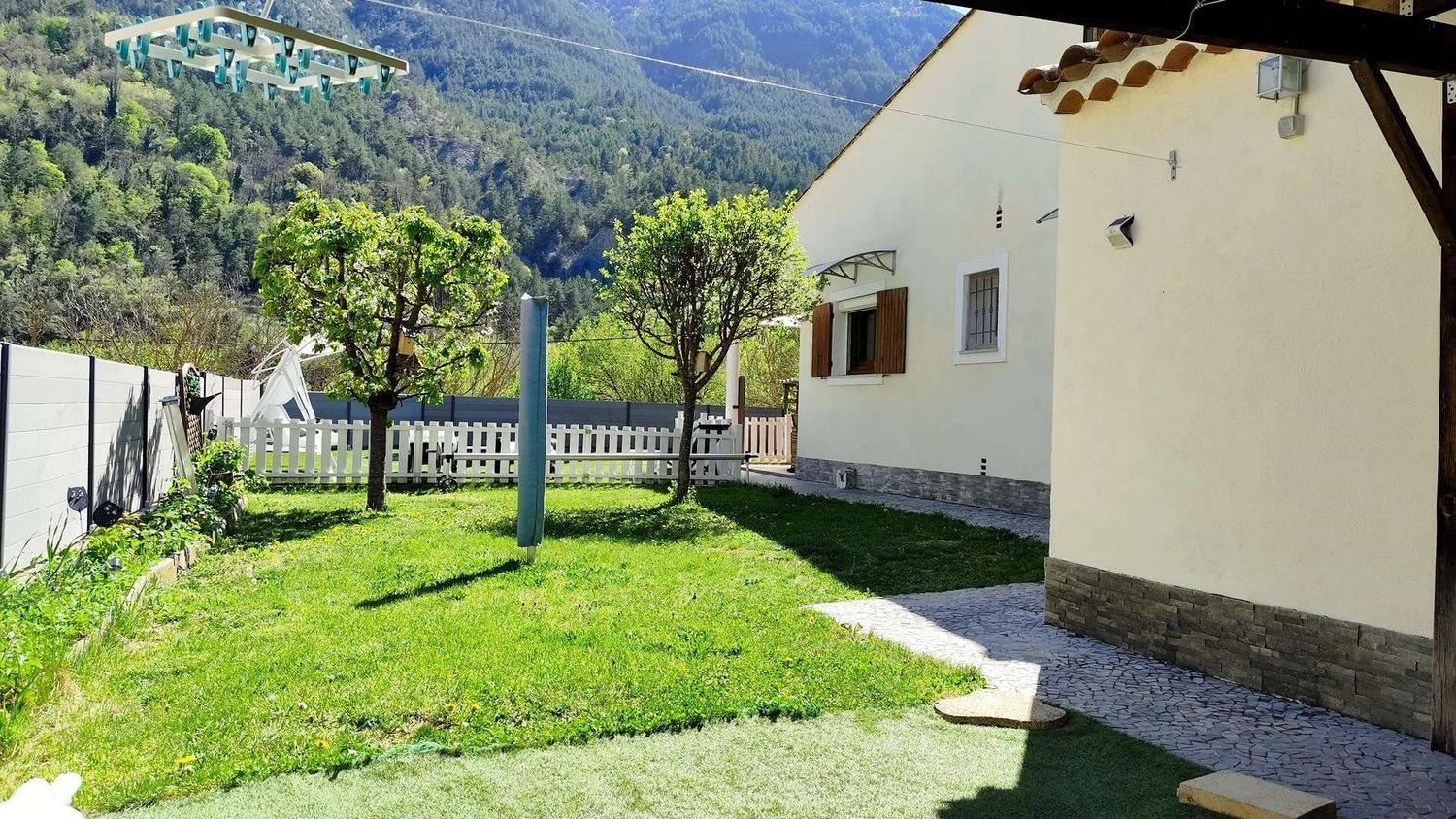 Maison à vendre, 85m², Puget-Théniers