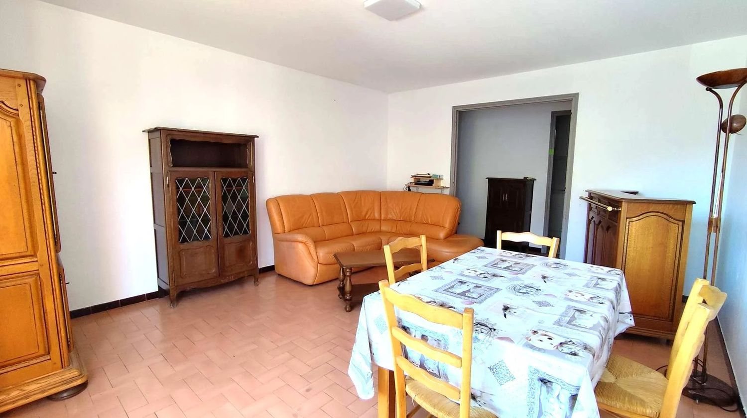 Appartement à vendre, 61m², Entrevaux