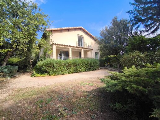 Maison 6 pièces 135 m² · à Saint-Didier · 135 m² · 610 000 €