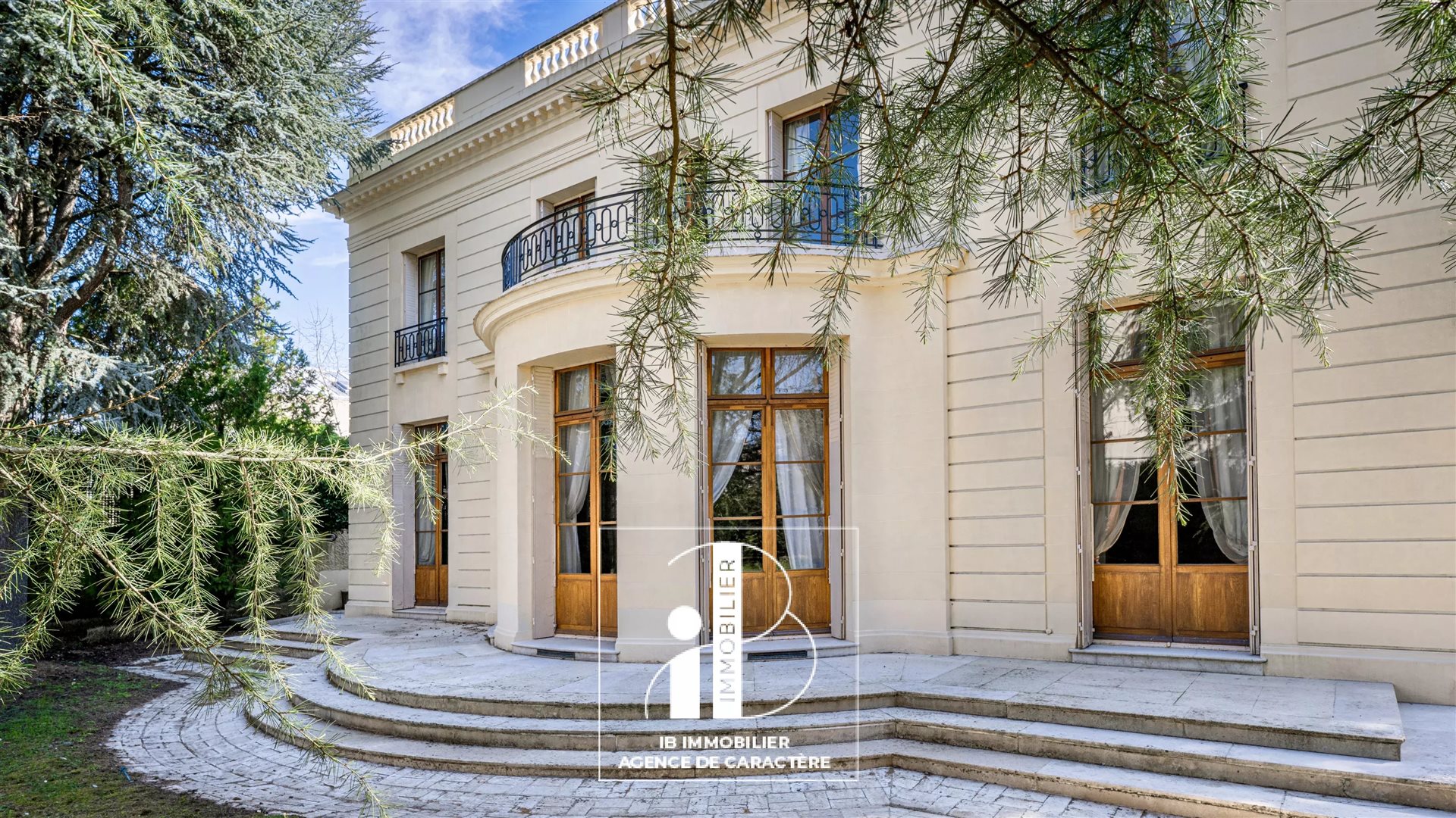 Maison à vendre, 368m², Fontainebleau