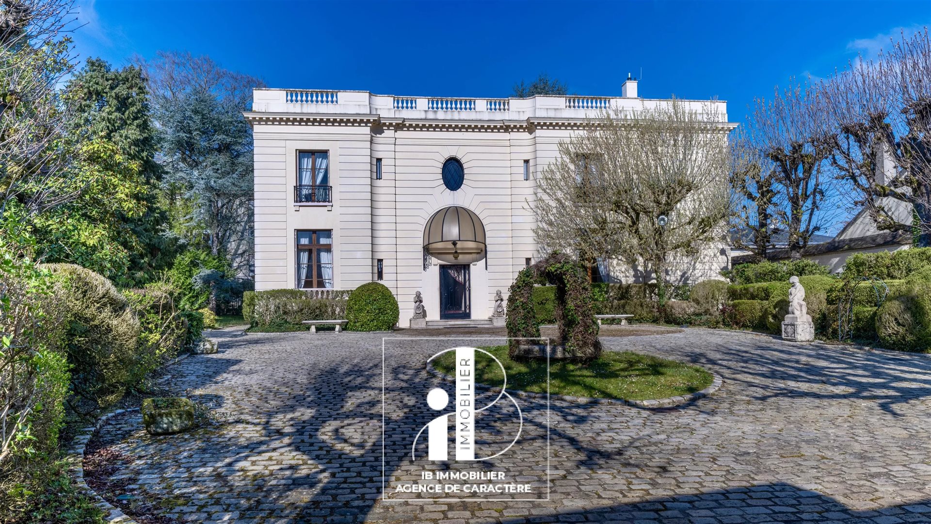 Maison à vendre, 368m², Fontainebleau