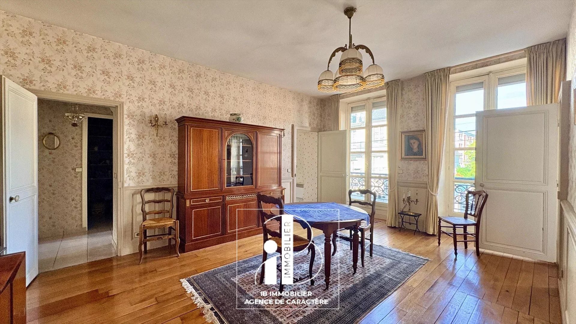 Appartement à vendre, 97m², Fontainebleau