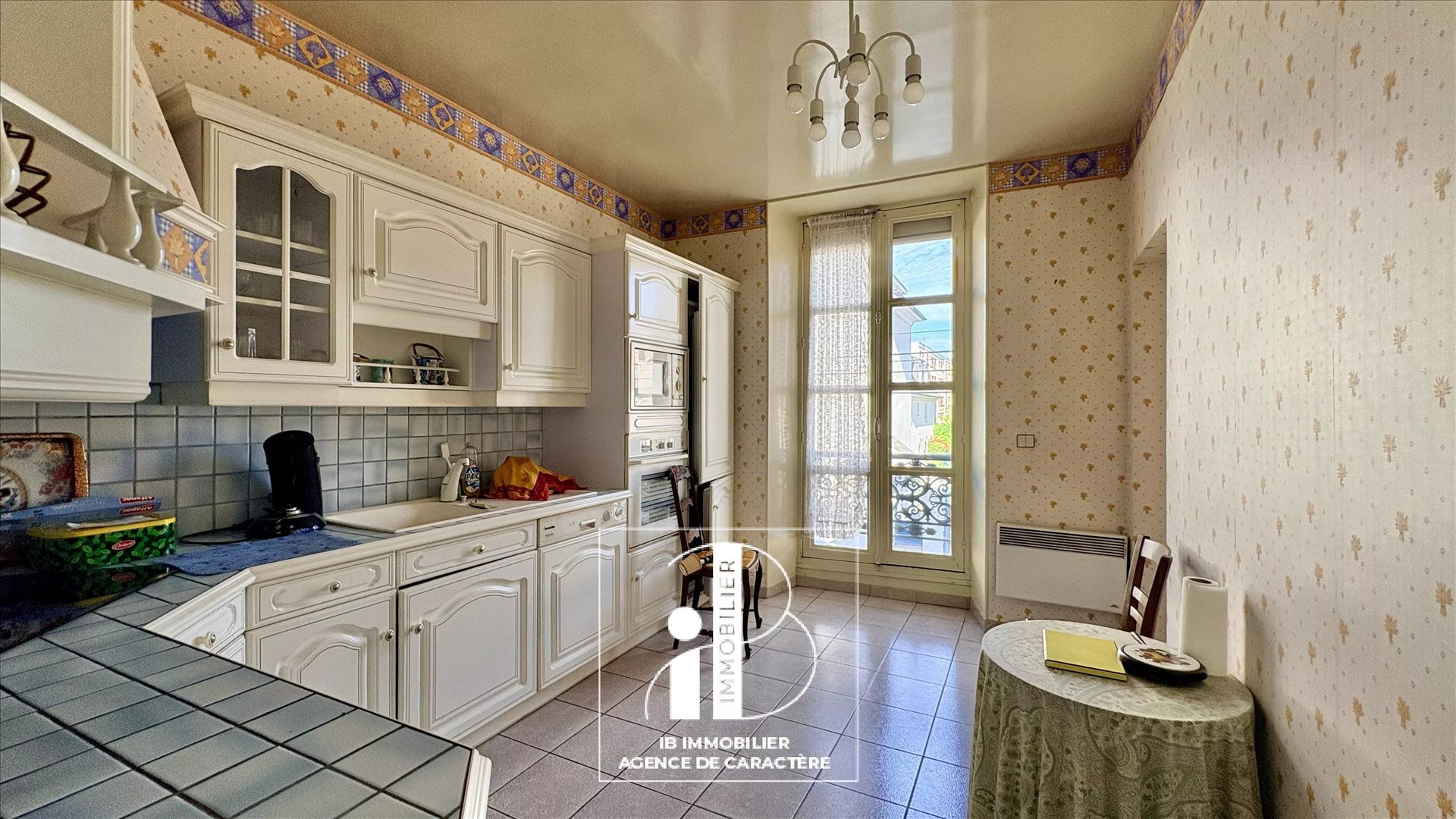Appartement à vendre, 97m², Fontainebleau