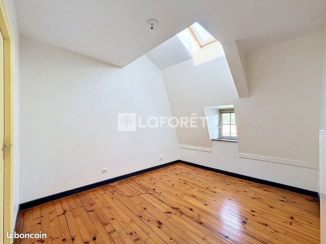 Appartement à louer, 40m², Saint-Amour