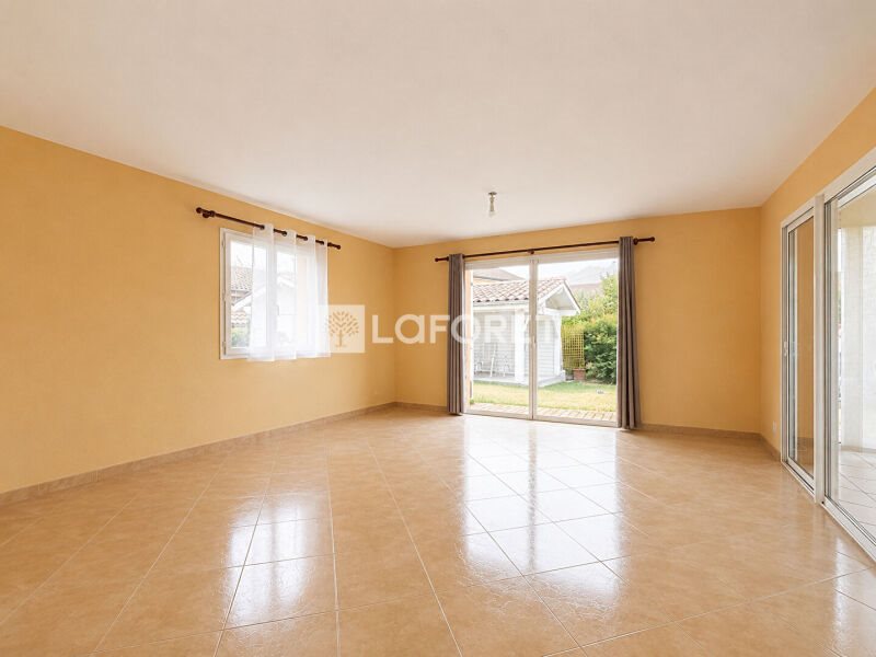 Maison à louer, 111m², Saint-Denis-lès-Bourg
