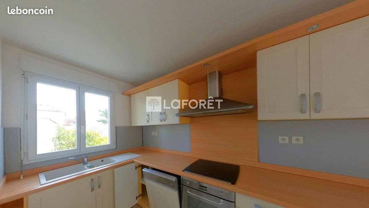 Maison à louer, 74m², Saint-Denis-lès-Bourg