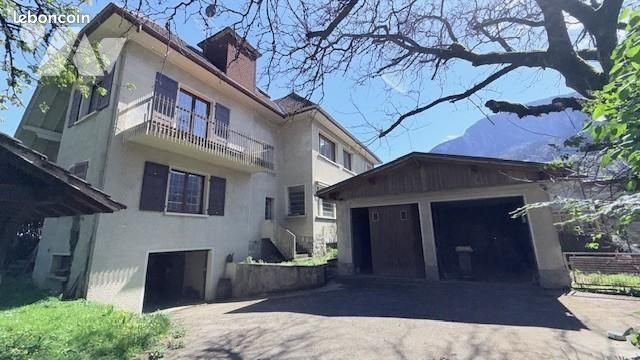 Maison à vendre, 269m², Scionzier