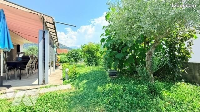 Maison à vendre, 100m², Cluses