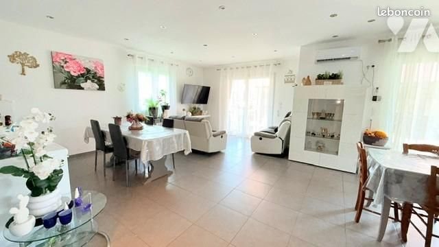Maison à vendre, 100m², Cluses