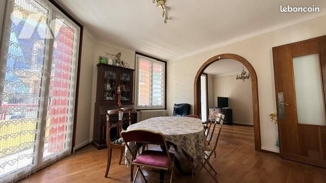 Maison à vendre, 157m², Cluses
