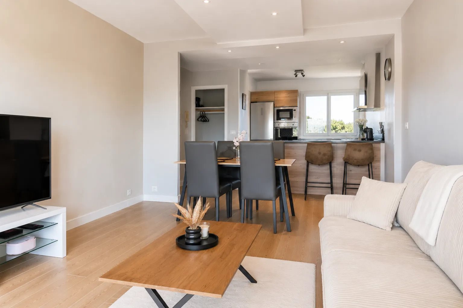 Appartement à vendre, 53m², Fréjus