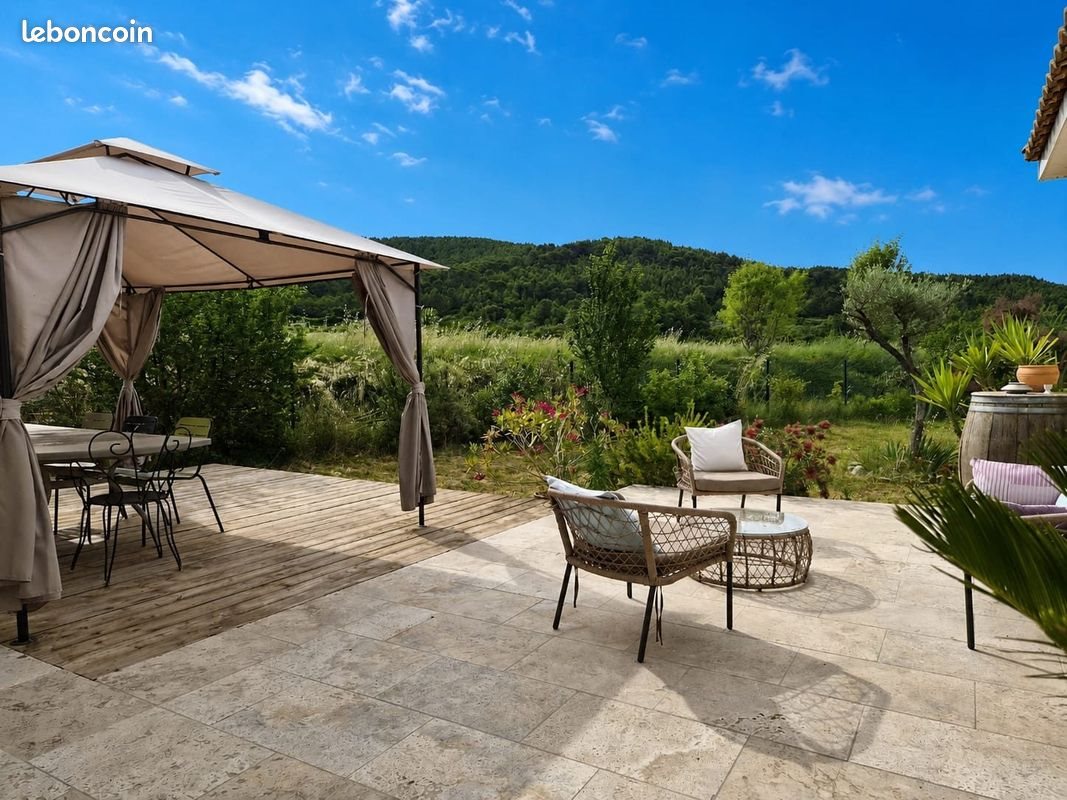 Maison à vendre, 138m², Montmirat