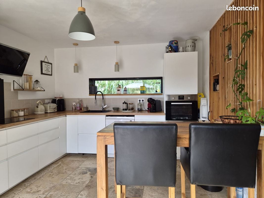 Maison à vendre, 138m², Montmirat