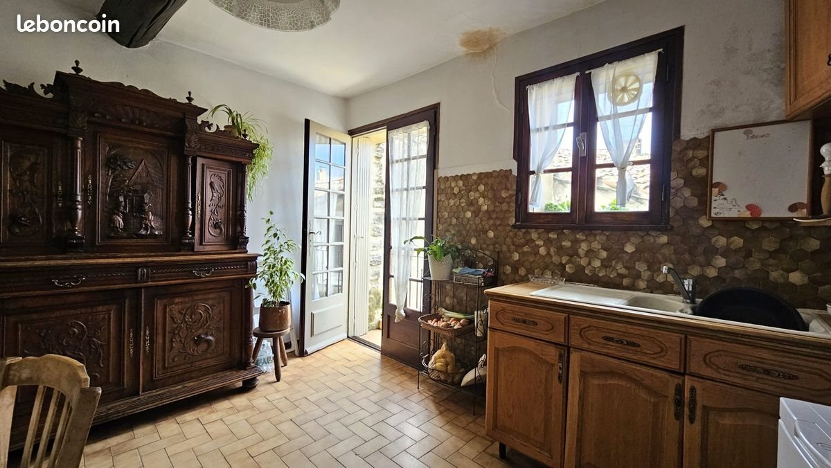 Maison à vendre, 70m², Montpezat