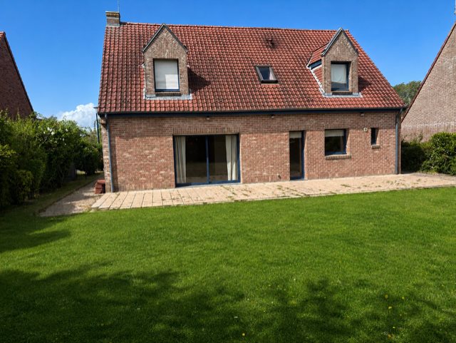 Maison à louer, 138m², Pérenchies