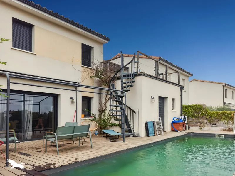 Maison à vendre, 110m², Saint-Geniès-des-Mourgues