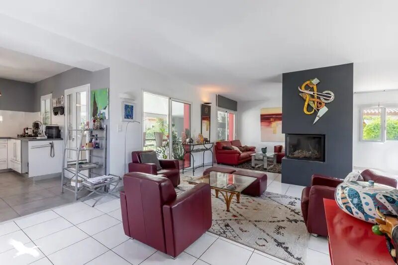 Maison à vendre, 221m², Valergues