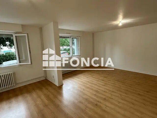 Appartement à louer, 86m², Annemasse