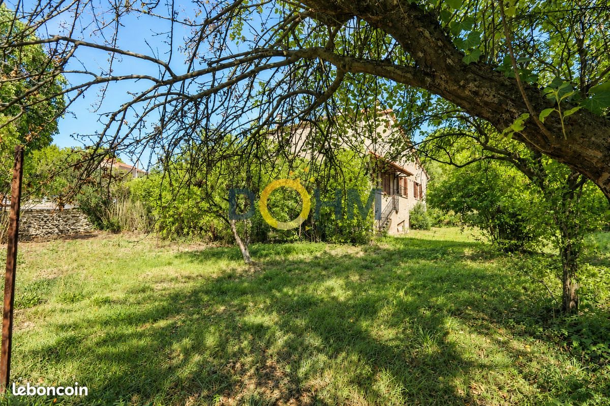 Maison à vendre, 85m², Mazeyrat-d'Allier
