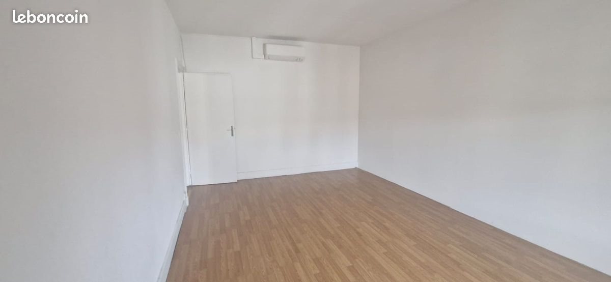 Appartement à louer, 107m², La Monnerie-le-Montel