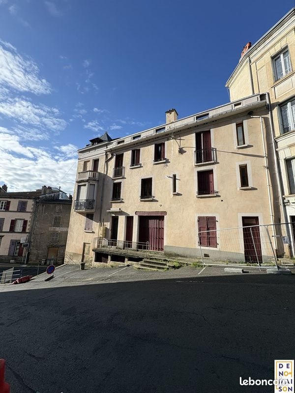 Appartement à vendre, 221m², Thiers