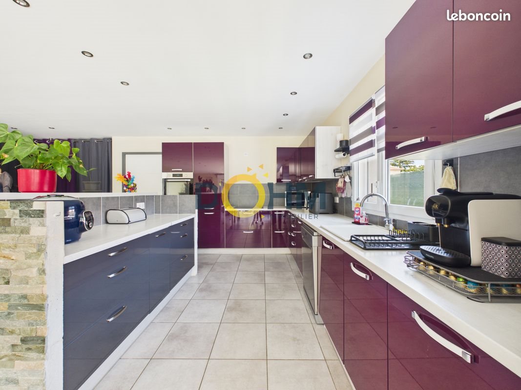 Maison à vendre, 230m², Saint-Germain-Laprade