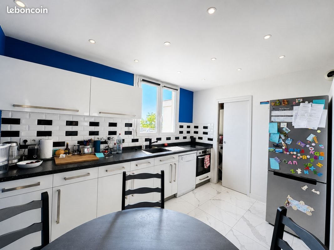 Appartement à louer, 80m², Cergy