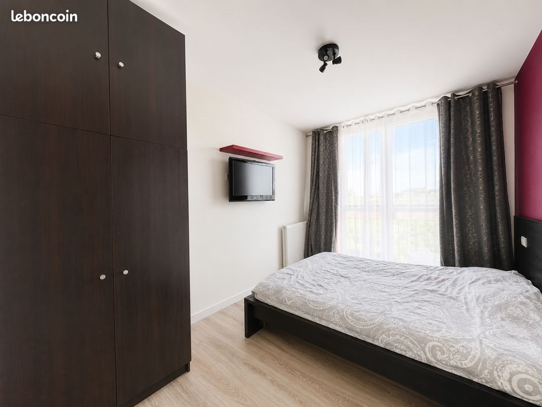 Appartement à louer, 80m², Cergy