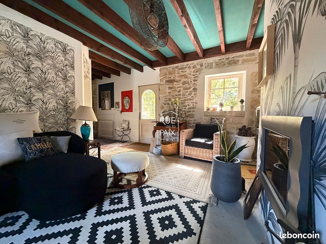 Maison à vendre, 240m², Vasles