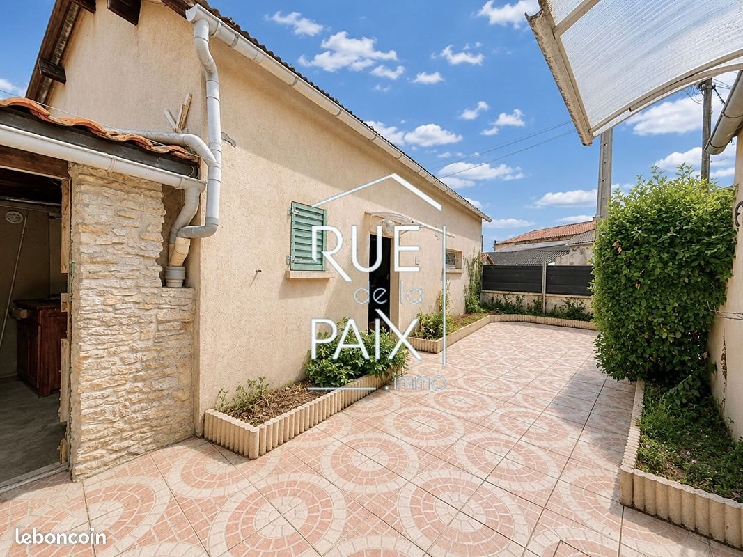 Maison à vendre, 117m², La Ferrière-en-Parthenay