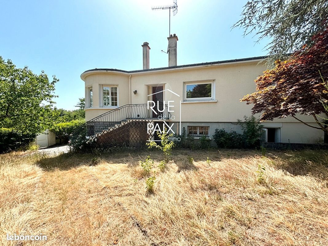 Maison à vendre, 193m², Châtillon-sur-Thouet