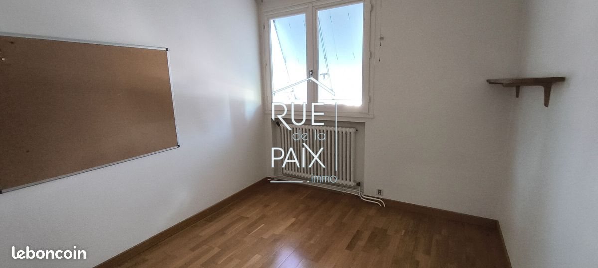 Maison à vendre, 127m², Châtillon-sur-Thouet